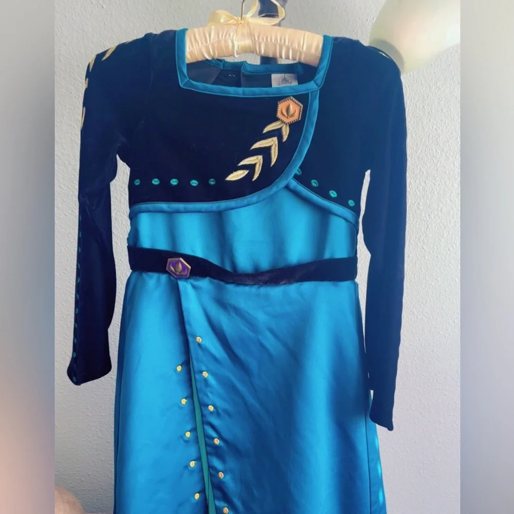 Anna's original deluxe dress from frozen